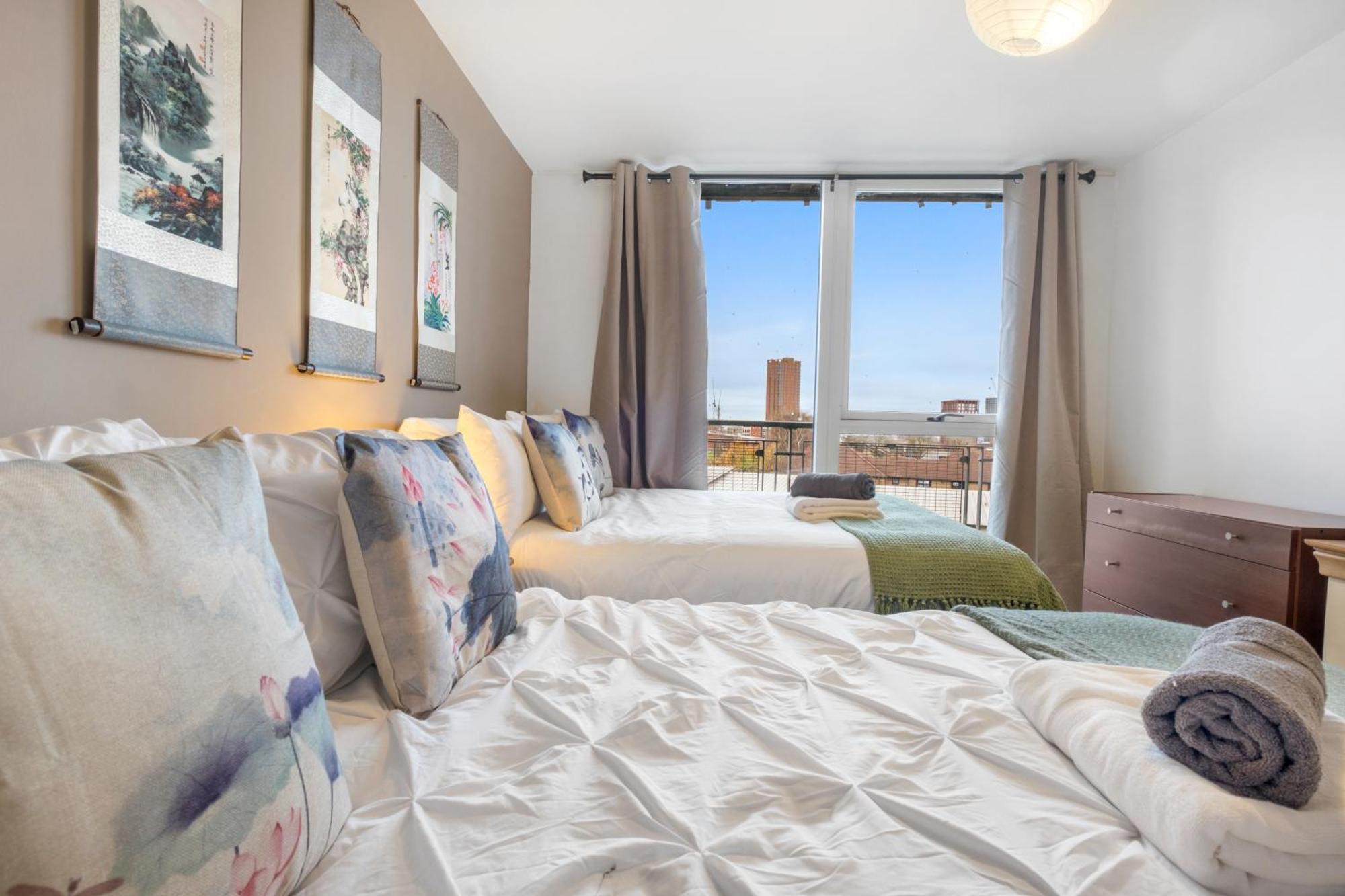 The Asian With View - 28 Nights Apartment